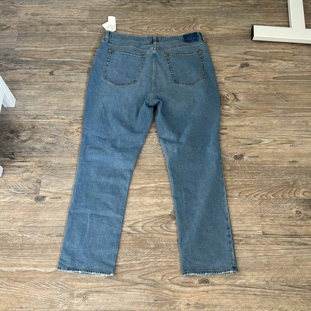 abercombie slim straight 90s jeans. - Picture 5 of 7